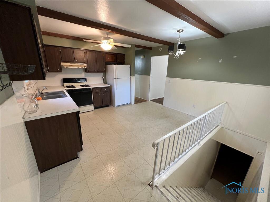 Image for MINIMUM BID AUCTION $59,000! 3953 Quinton Ave