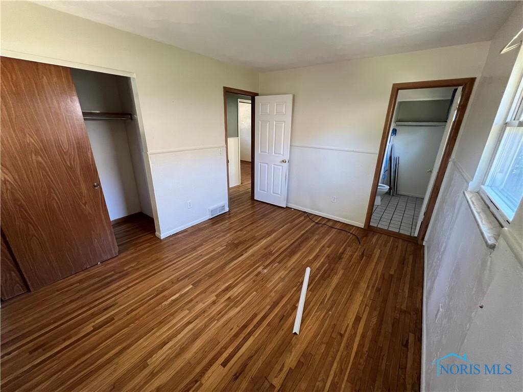 Image for MINIMUM BID AUCTION $59,000! 3953 Quinton Ave