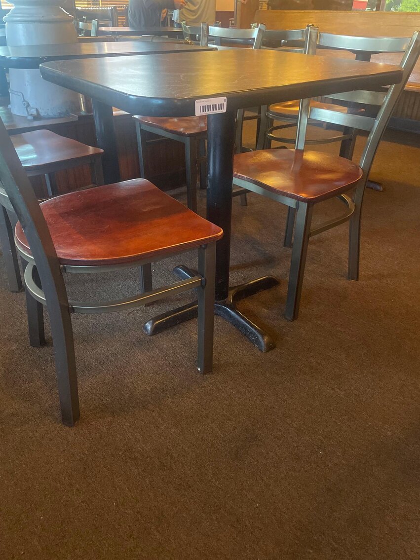 Image for Tavern and Restaurant Liquidation (West Alexis)