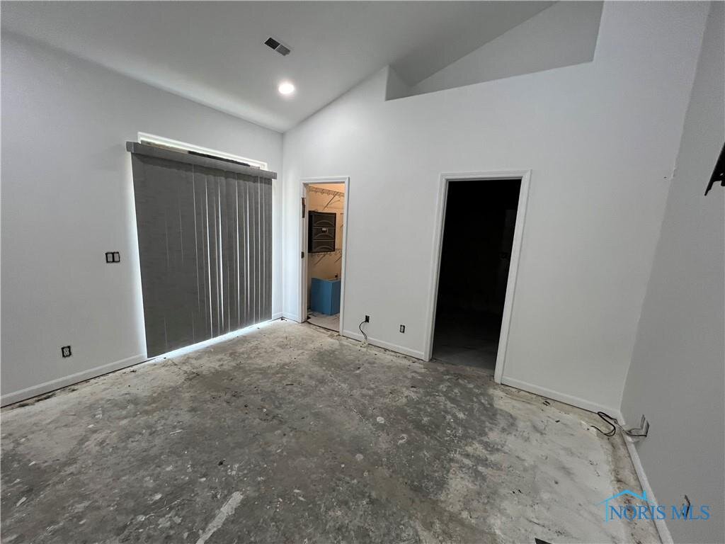 Image for MINIMUM BID AUCTION $99,000! 1118 Hilltop Lane