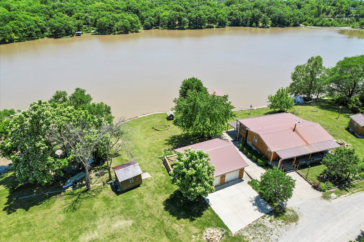 Image for SOLD - 14781 Lakeside Dr. Excelsior Springs, MO.