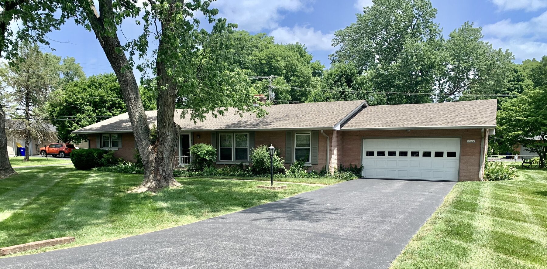 Image for Bob & Wanda Hunt Living Estate Real Estate Public Auction
