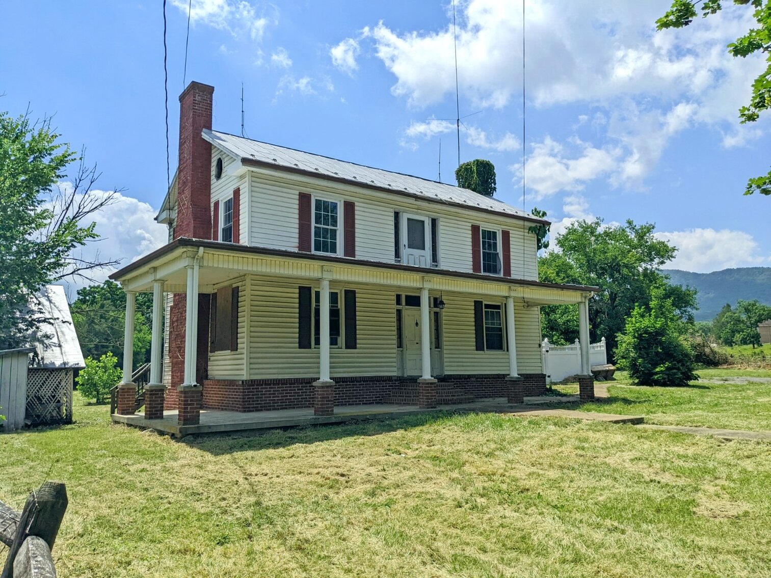 Image for 5.27+/- Acres Zoned R2 With 4 Bed/2 Bath House And Large Barn In McGaheysville VA