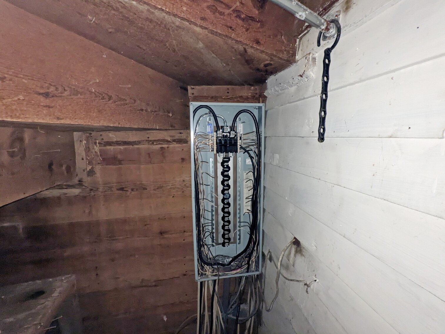 Image for 5.27+/- Acres Zoned R2 With 4 Bed/2 Bath House And Large Barn In McGaheysville VA