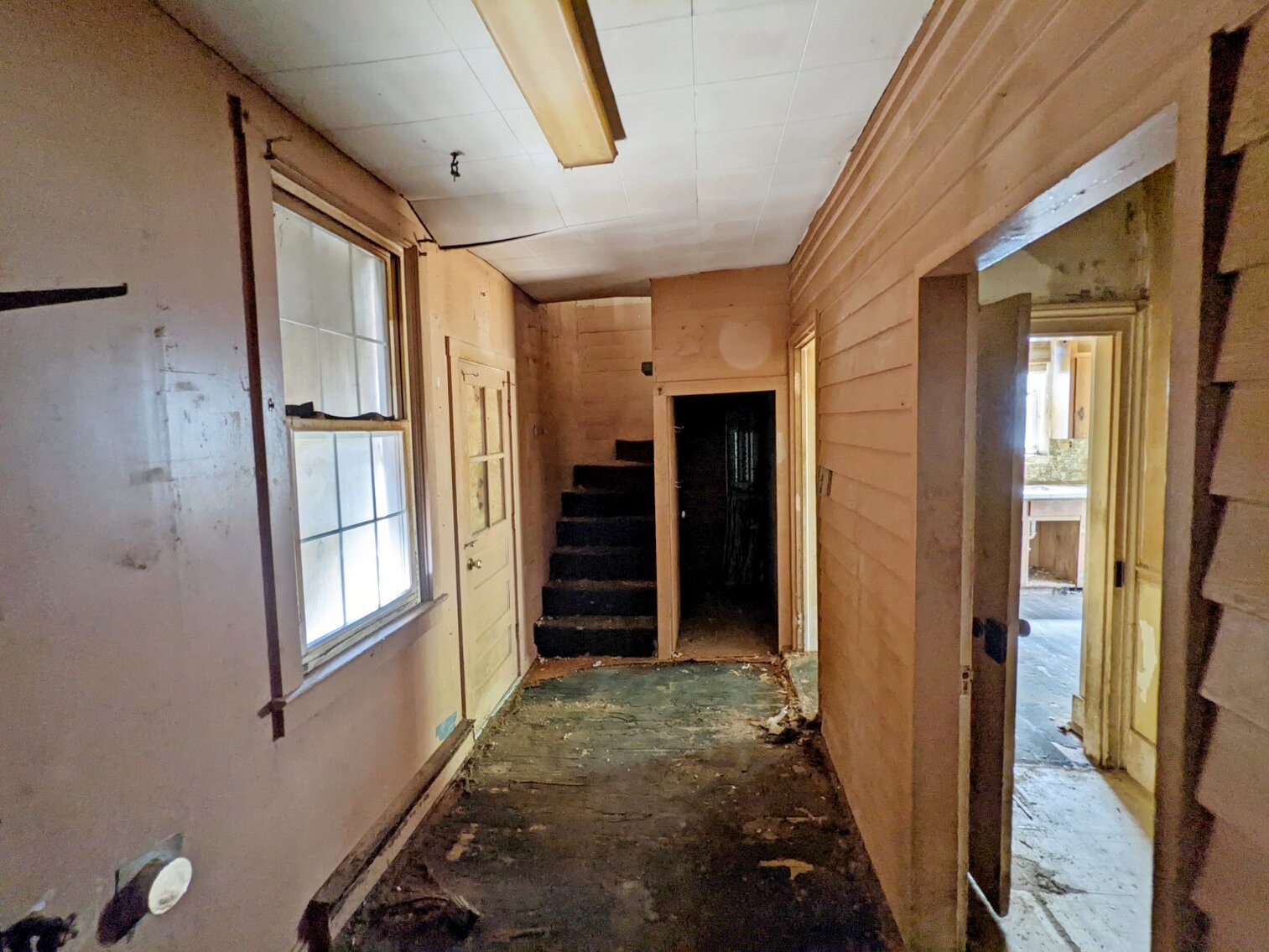 Image for 5.27+/- Acres Zoned R2 With 4 Bed/2 Bath House And Large Barn In McGaheysville VA