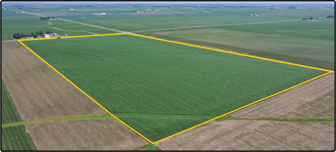 Parcel 2 Benton Co., IA 76.00 Ac., m/l (010241102)