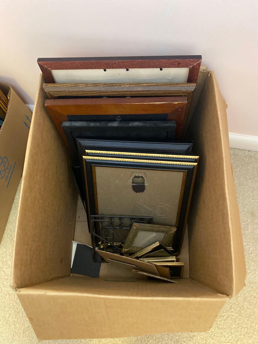 Image for Toyota Rav 4, Magnum Lawn Mower, Furniture, Home Decor, Camera's, Tools (SR 110)