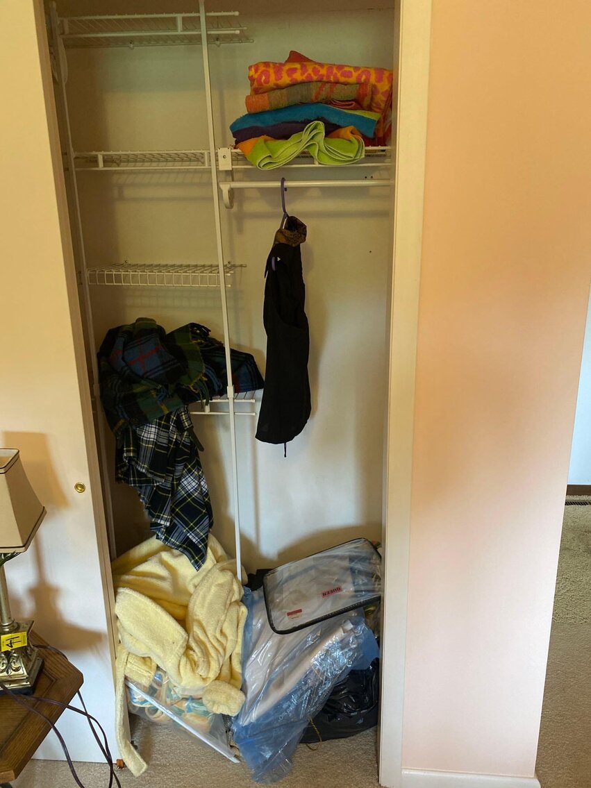 Image for Toyota Rav 4, Magnum Lawn Mower, Furniture, Home Decor, Camera's, Tools (SR 110)