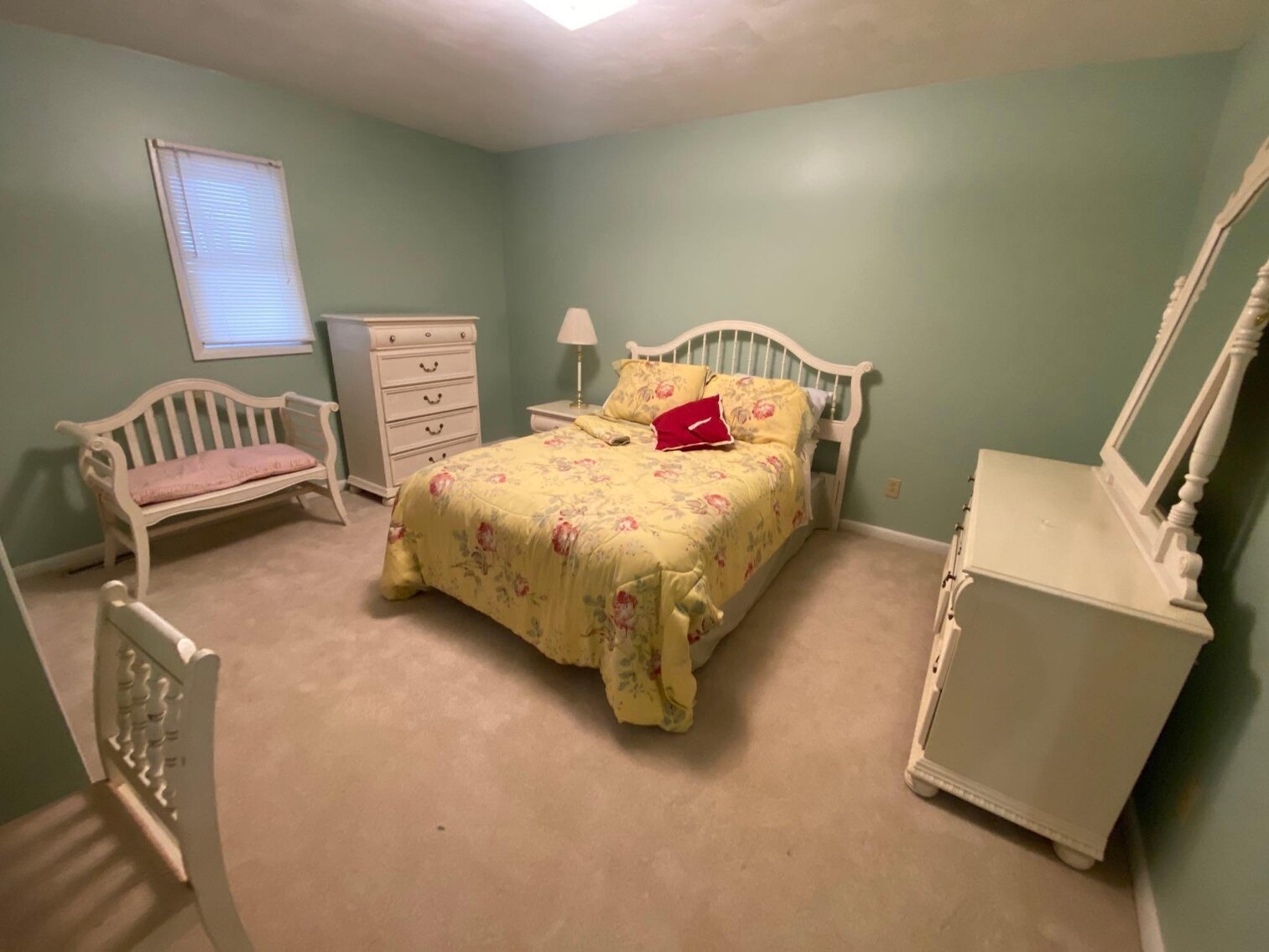 Image for Toyota Rav 4, Magnum Lawn Mower, Furniture, Home Decor, Camera's, Tools (SR 110)