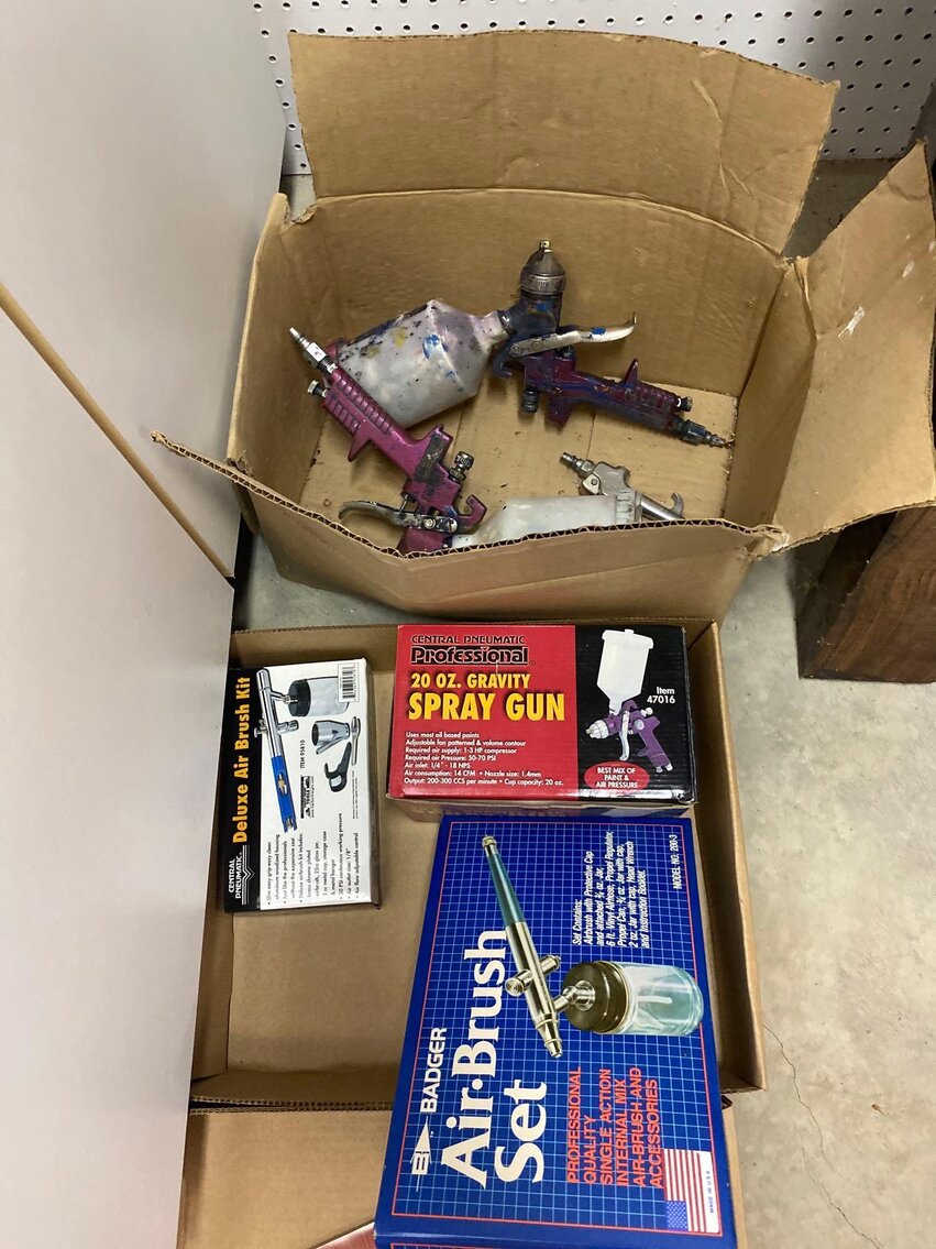 Image for Toyota Rav 4, Magnum Lawn Mower, Furniture, Home Decor, Camera's, Tools (SR 110)