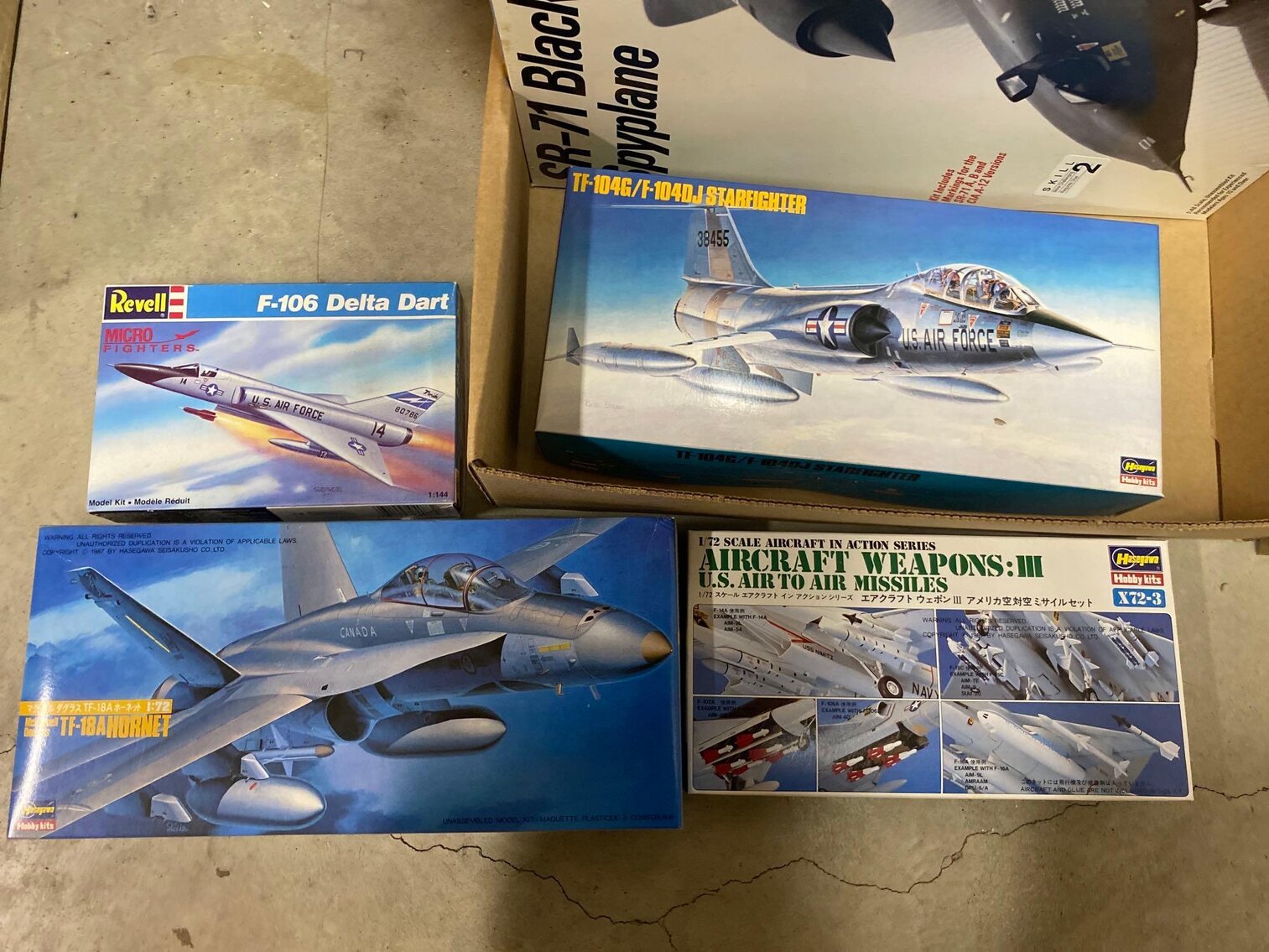 Image for Toyota Rav 4, Magnum Lawn Mower, Furniture, Home Decor, Camera's, Tools (SR 110)