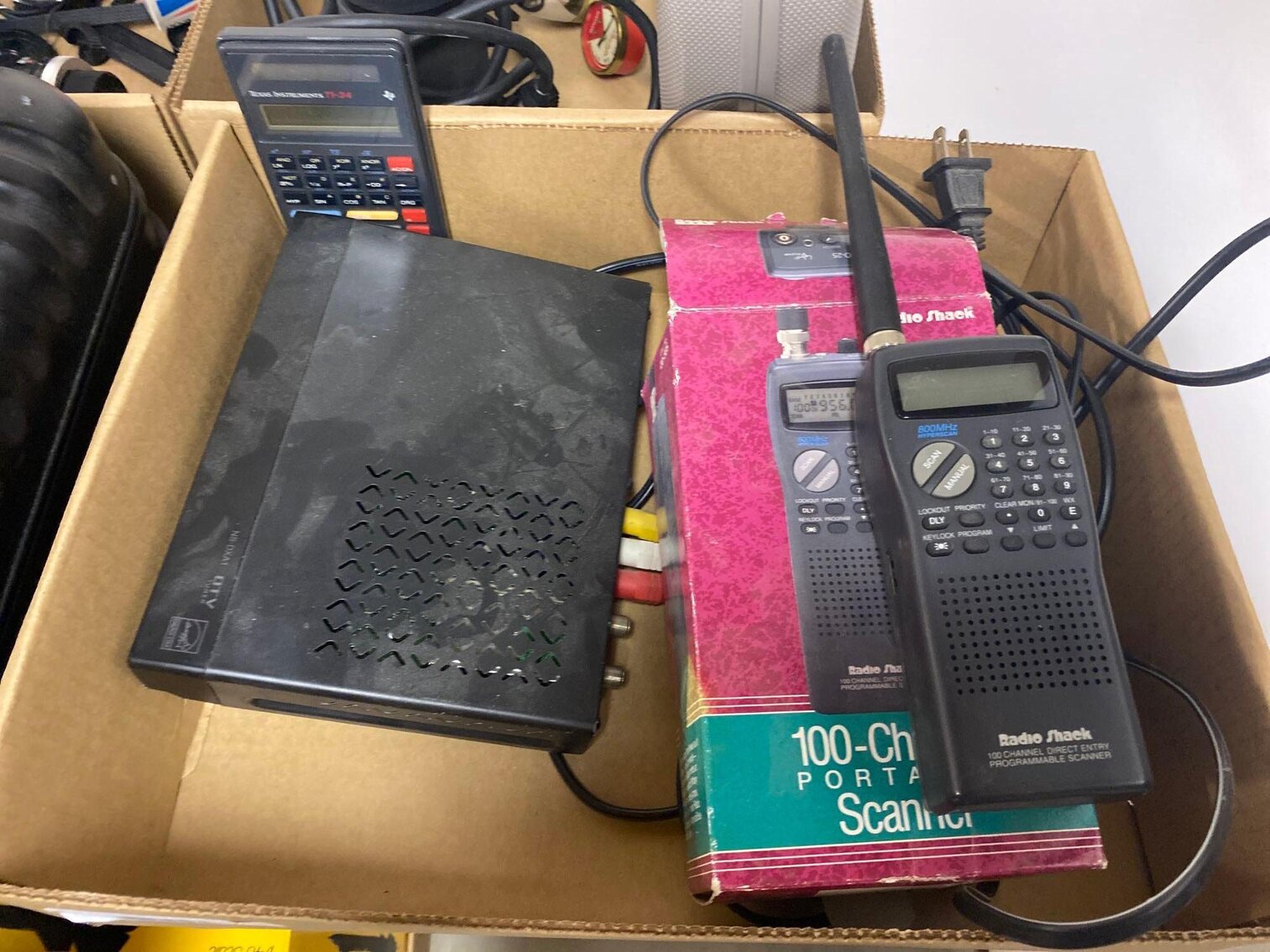 Image for Toyota Rav 4, Magnum Lawn Mower, Furniture, Home Decor, Camera's, Tools (SR 110)