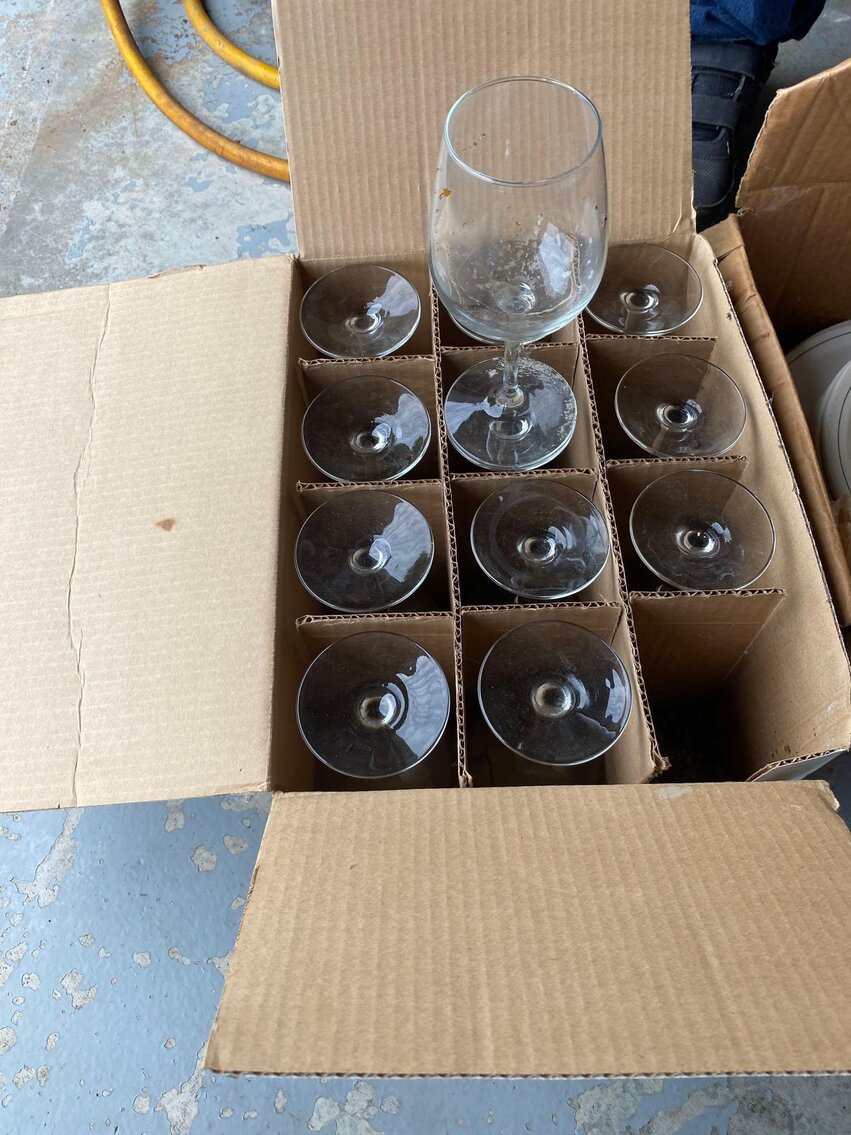 Image for Toyota Rav 4, Magnum Lawn Mower, Furniture, Home Decor, Camera's, Tools (SR 110)