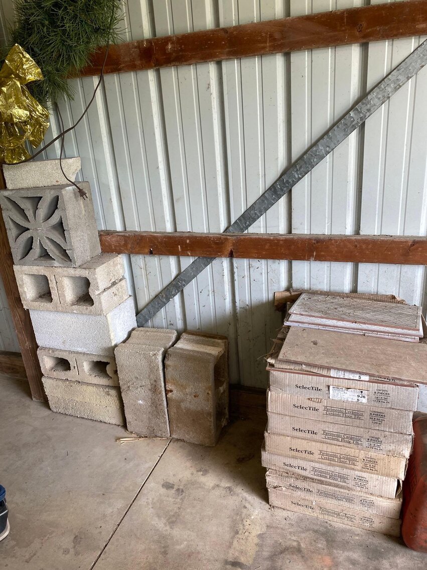 Image for Toyota Rav 4, Magnum Lawn Mower, Furniture, Home Decor, Camera's, Tools (SR 110)