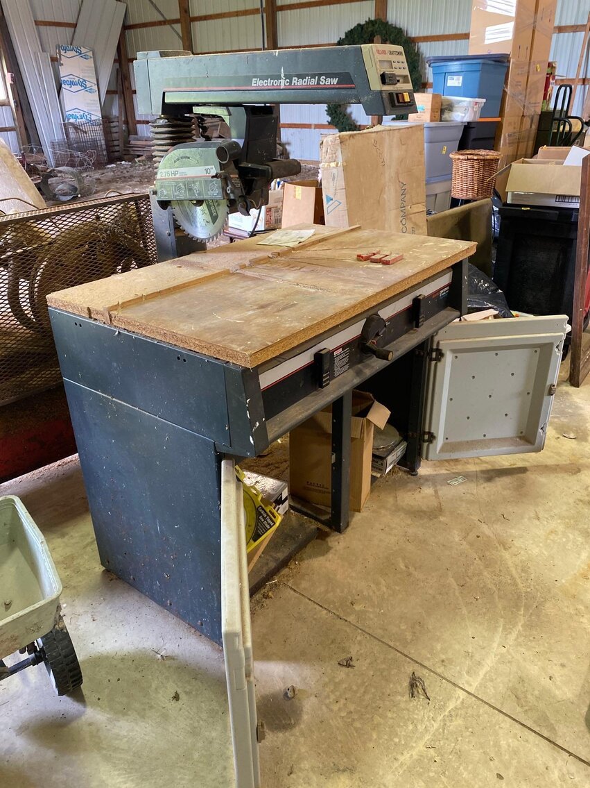 Image for Toyota Rav 4, Magnum Lawn Mower, Furniture, Home Decor, Camera's, Tools (SR 110)