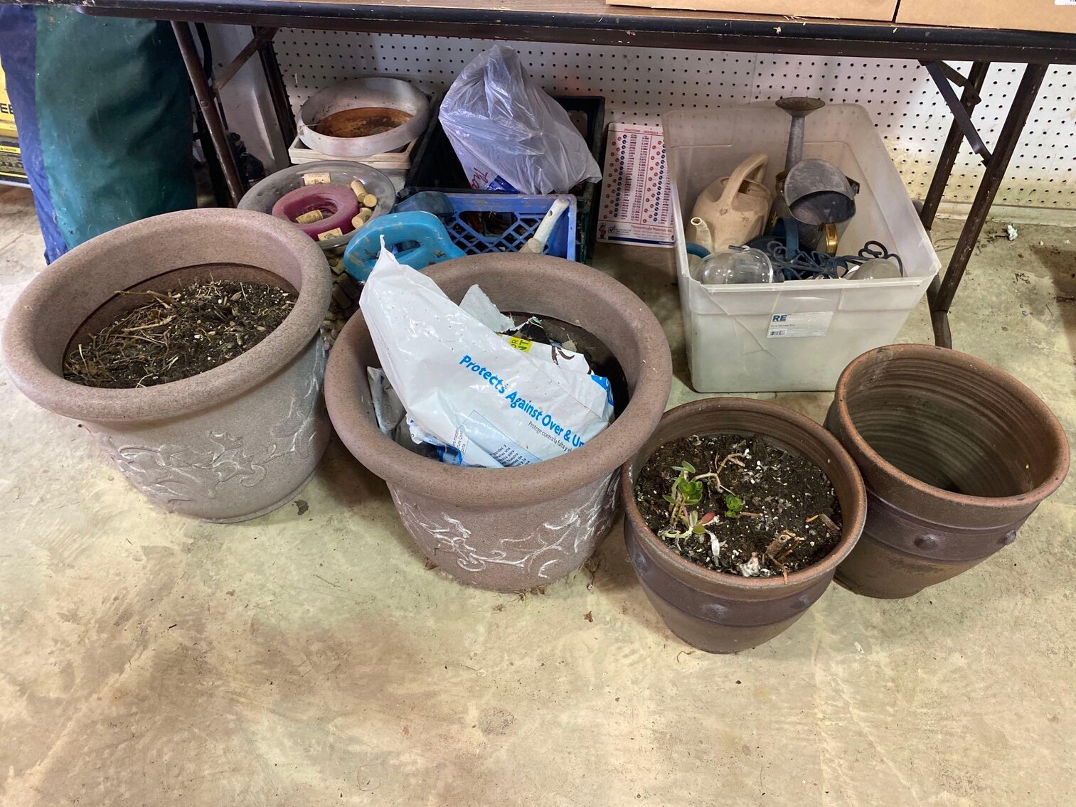 Image for Toyota Rav 4, Magnum Lawn Mower, Furniture, Home Decor, Camera's, Tools (SR 110)