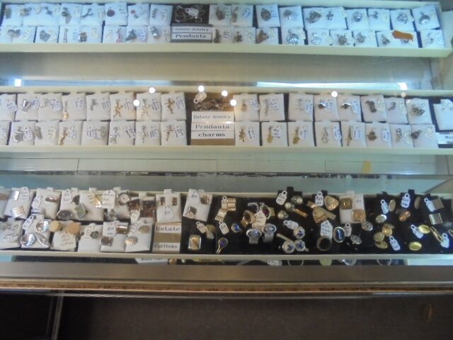 Image for JEWELRY LIQUIDATION AUCTION 