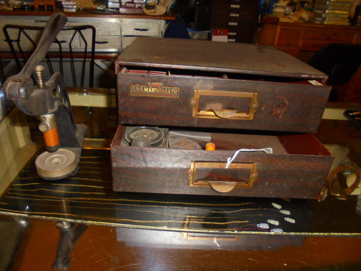 Image for JEWELRY LIQUIDATION AUCTION 