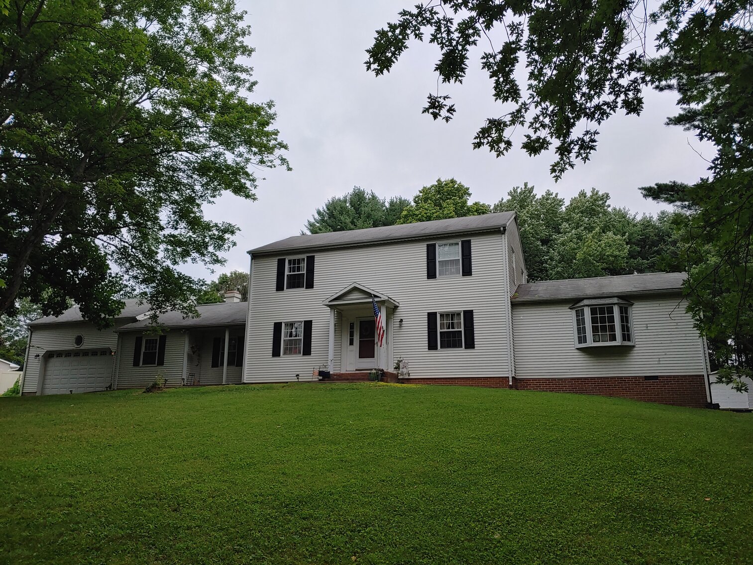 Image for SPACIOUS 2-STORY COLONIAL ON 1.63+/- ACRES 3 BR, 2.5 BA W/ 2-CAR ATTACHED GARAGE