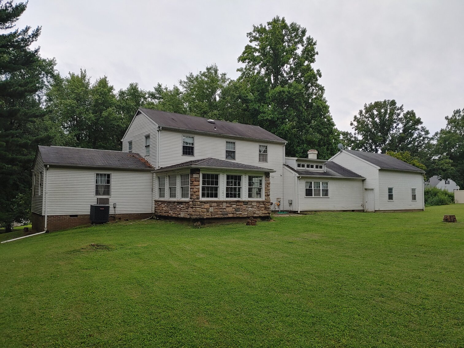 Image for SPACIOUS 2-STORY COLONIAL ON 1.63+/- ACRES 3 BR, 2.5 BA W/ 2-CAR ATTACHED GARAGE