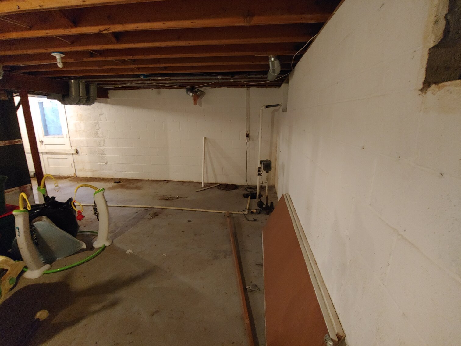 Image for SPACIOUS 2-STORY COLONIAL ON 1.63+/- ACRES 3 BR, 2.5 BA W/ 2-CAR ATTACHED GARAGE