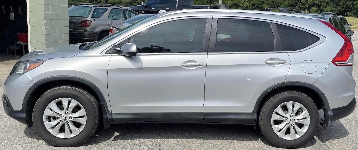 Image for LIVING ESTATE AUCTION