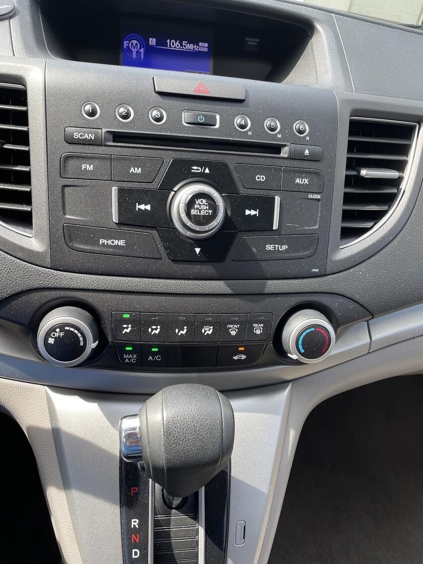 Image for LIVING ESTATE AUCTION