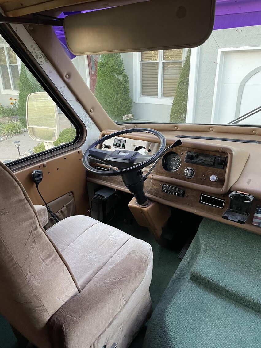 Image for LIVING ESTATE AUCTION