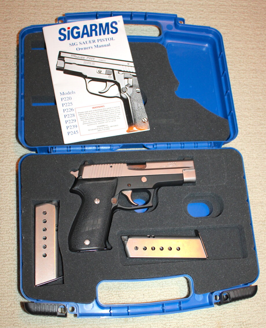 Image for LIVING ESTATE AUCTION