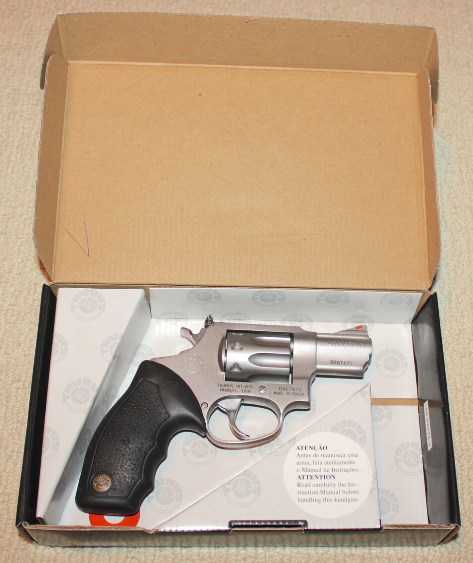 Image for LIVING ESTATE AUCTION