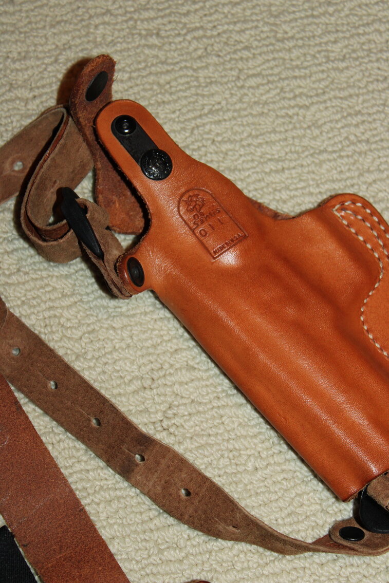 Image for LIVING ESTATE AUCTION