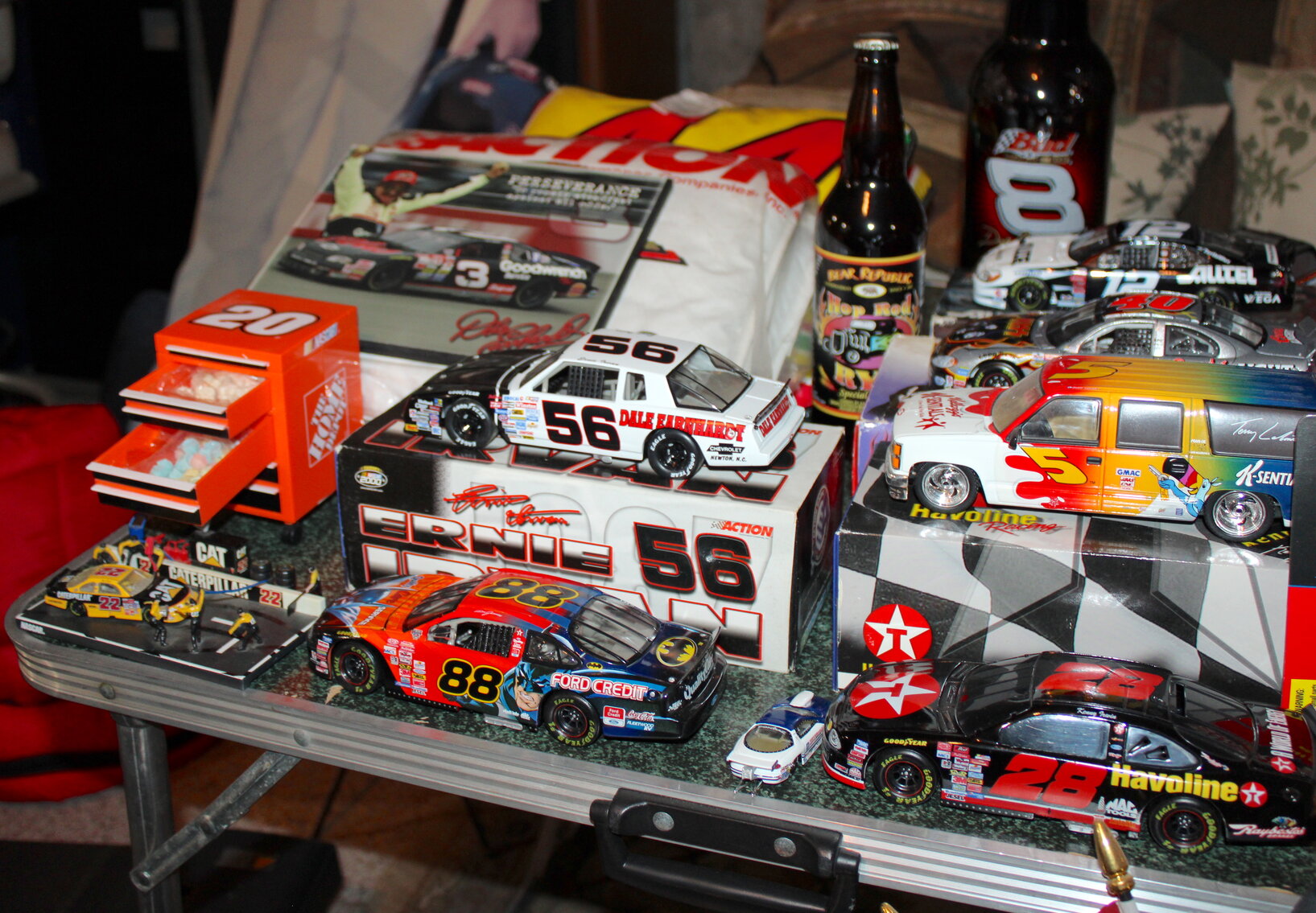 Image for LIVING ESTATE AUCTION