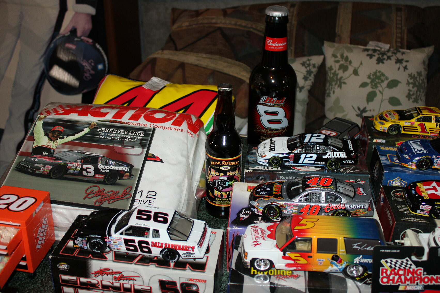 Image for LIVING ESTATE AUCTION