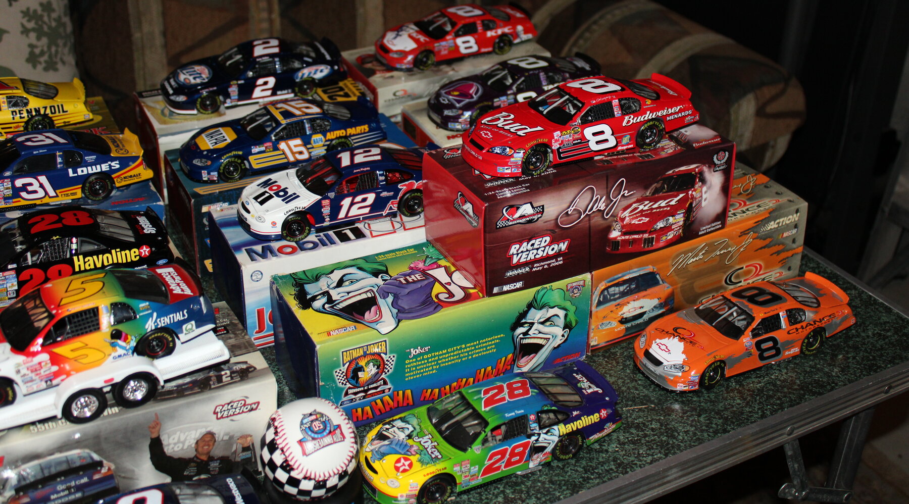 Image for LIVING ESTATE AUCTION