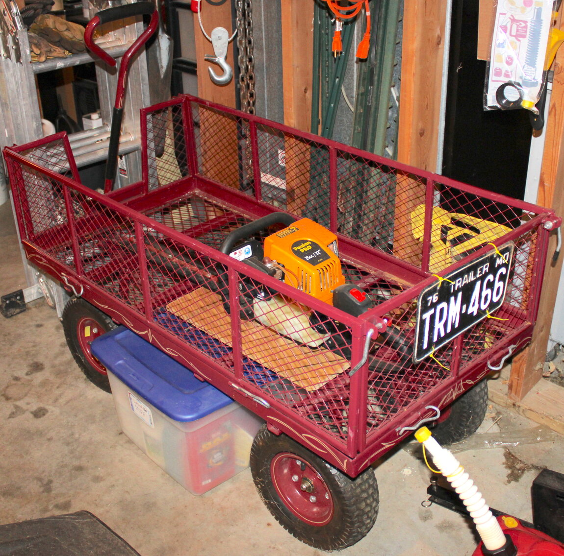 Image for LIVING ESTATE AUCTION