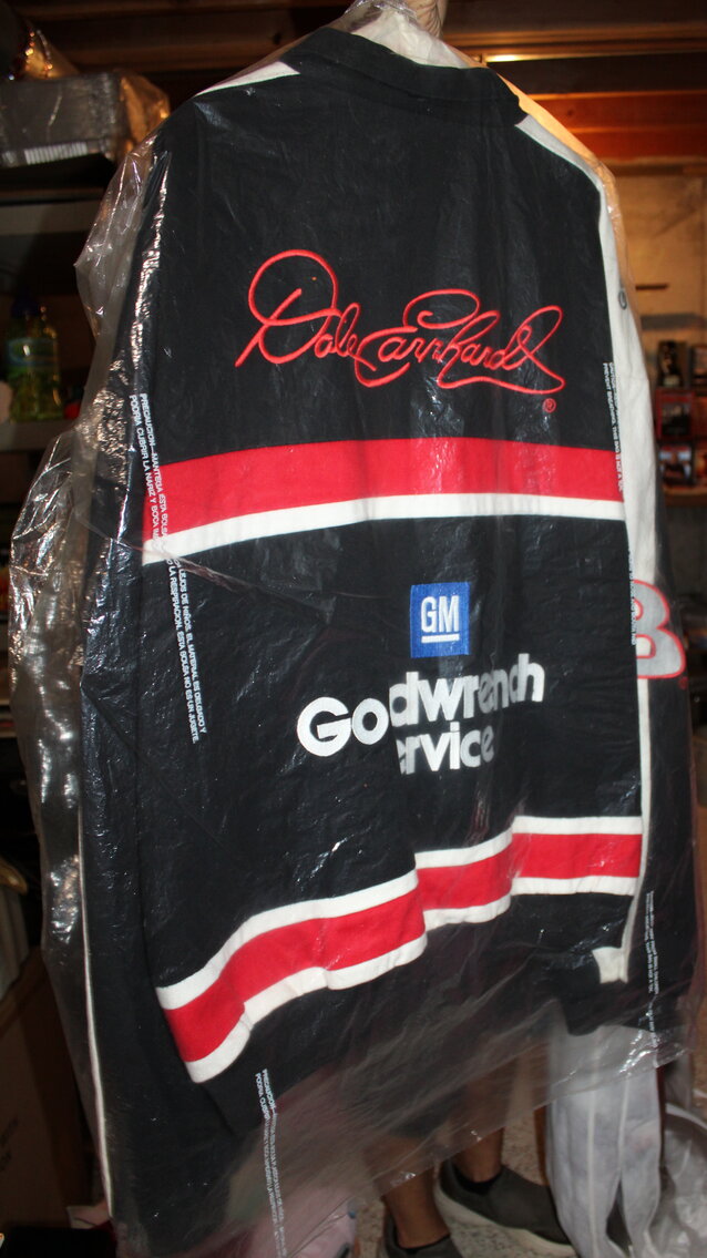 Image for LIVING ESTATE AUCTION