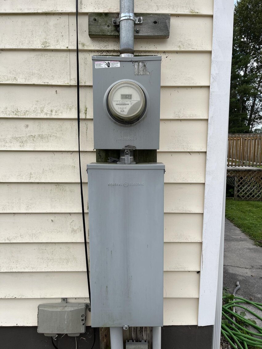 Image for SOLD $195,250 - 2 Income Generating Properties on 1.5 Acres