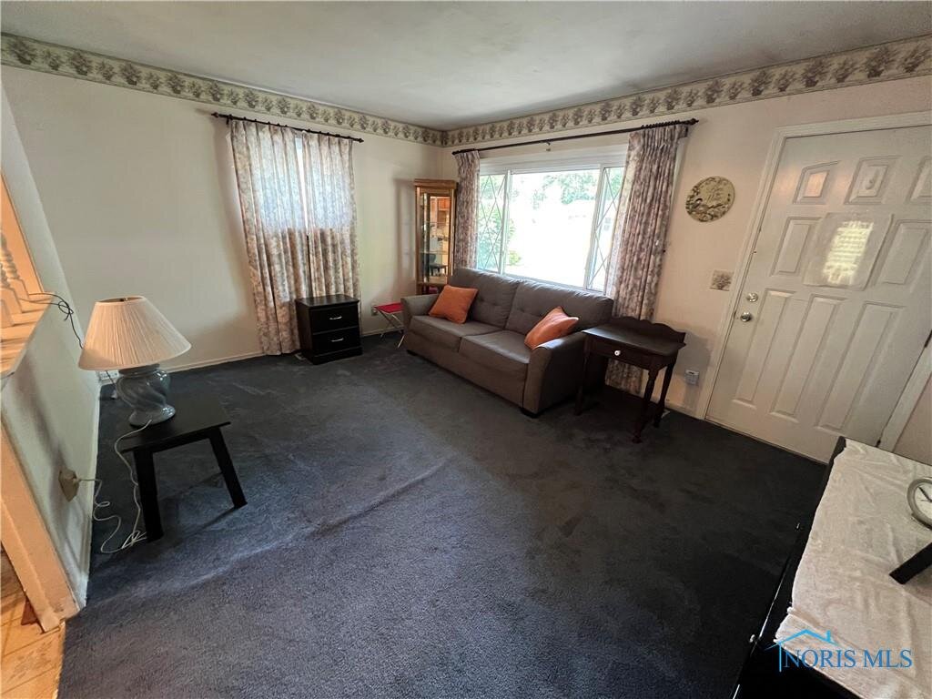 Image for MINIMUM BID AUCTION $49,000! 5817 Hollybrook Ln