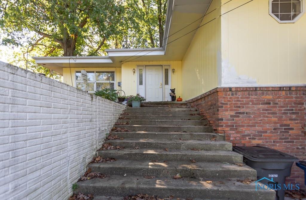 Image for MINIMUM BID AUCTION $79,000! 1924 Green Valley Dr