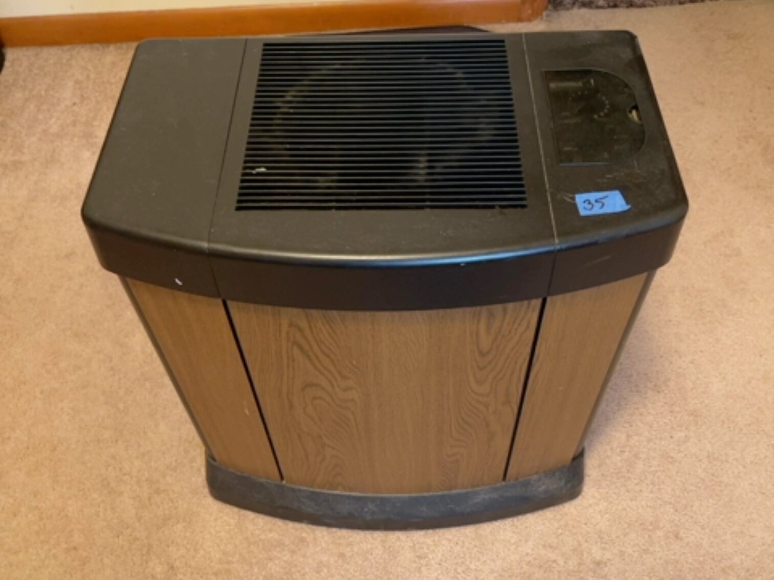 Dehumidifier 