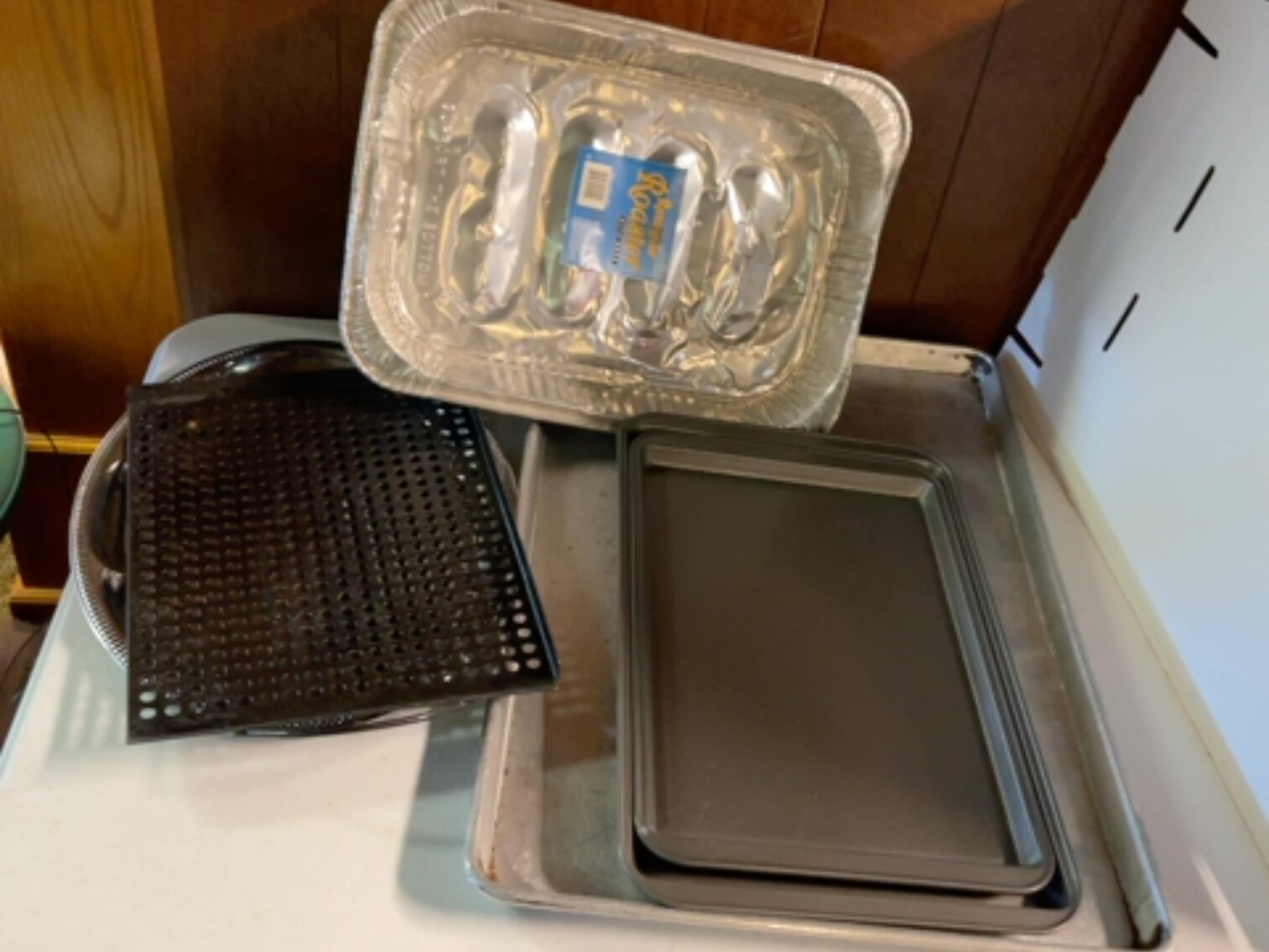 Commercial Size Pan and Cookie Sheets