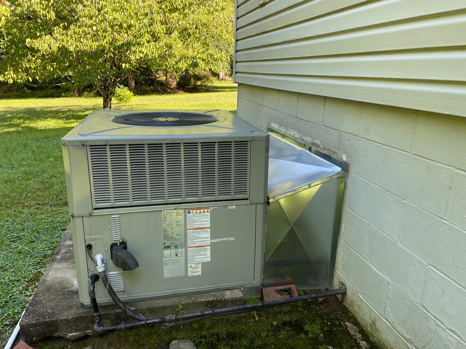 Image for SOLD $50,050 - 3 Bedroom Cape Cod Selling to the Highest Bidder