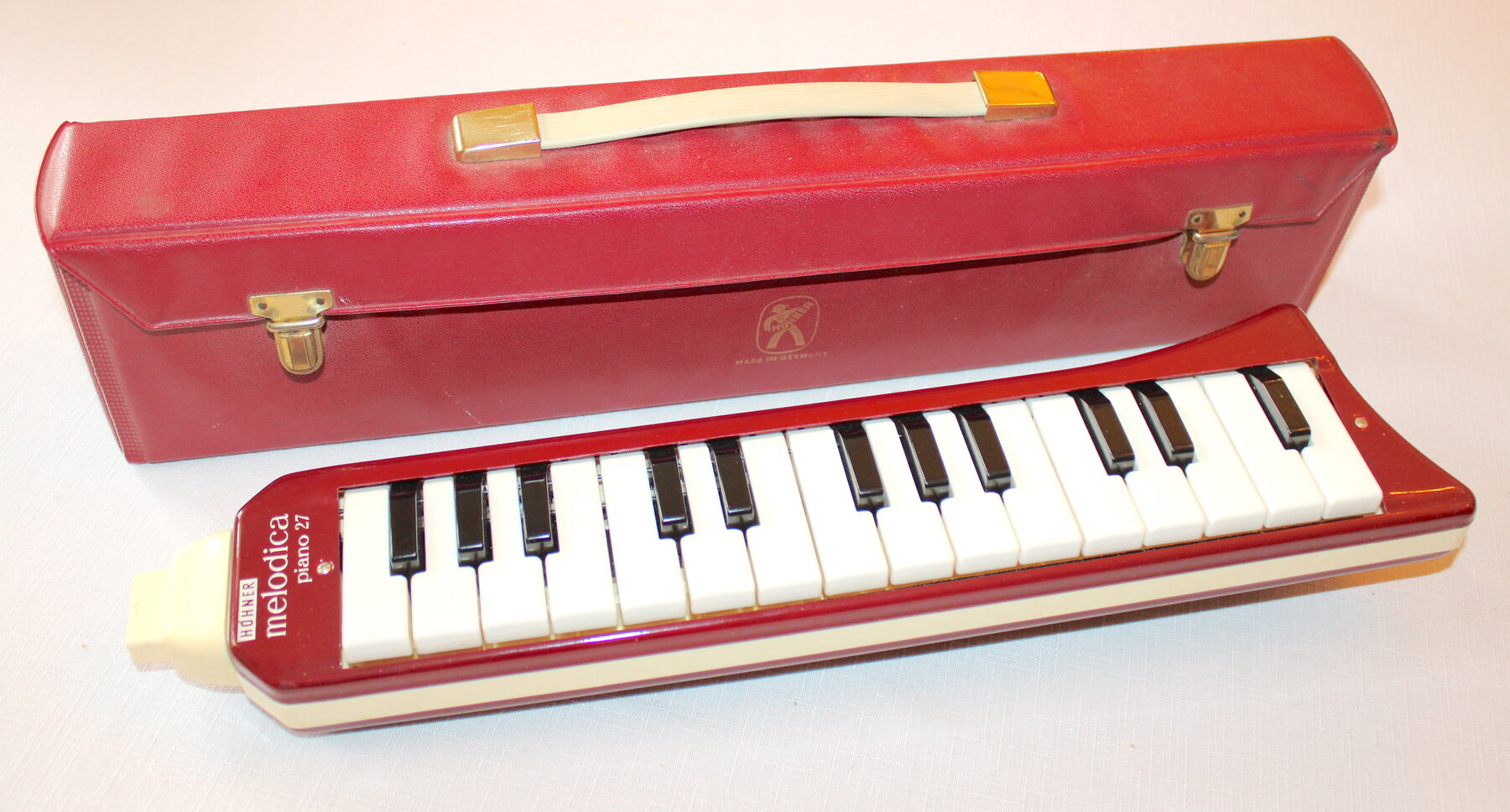 Image for VINTAGE TIME CAPSULE ESTATE AUCTION