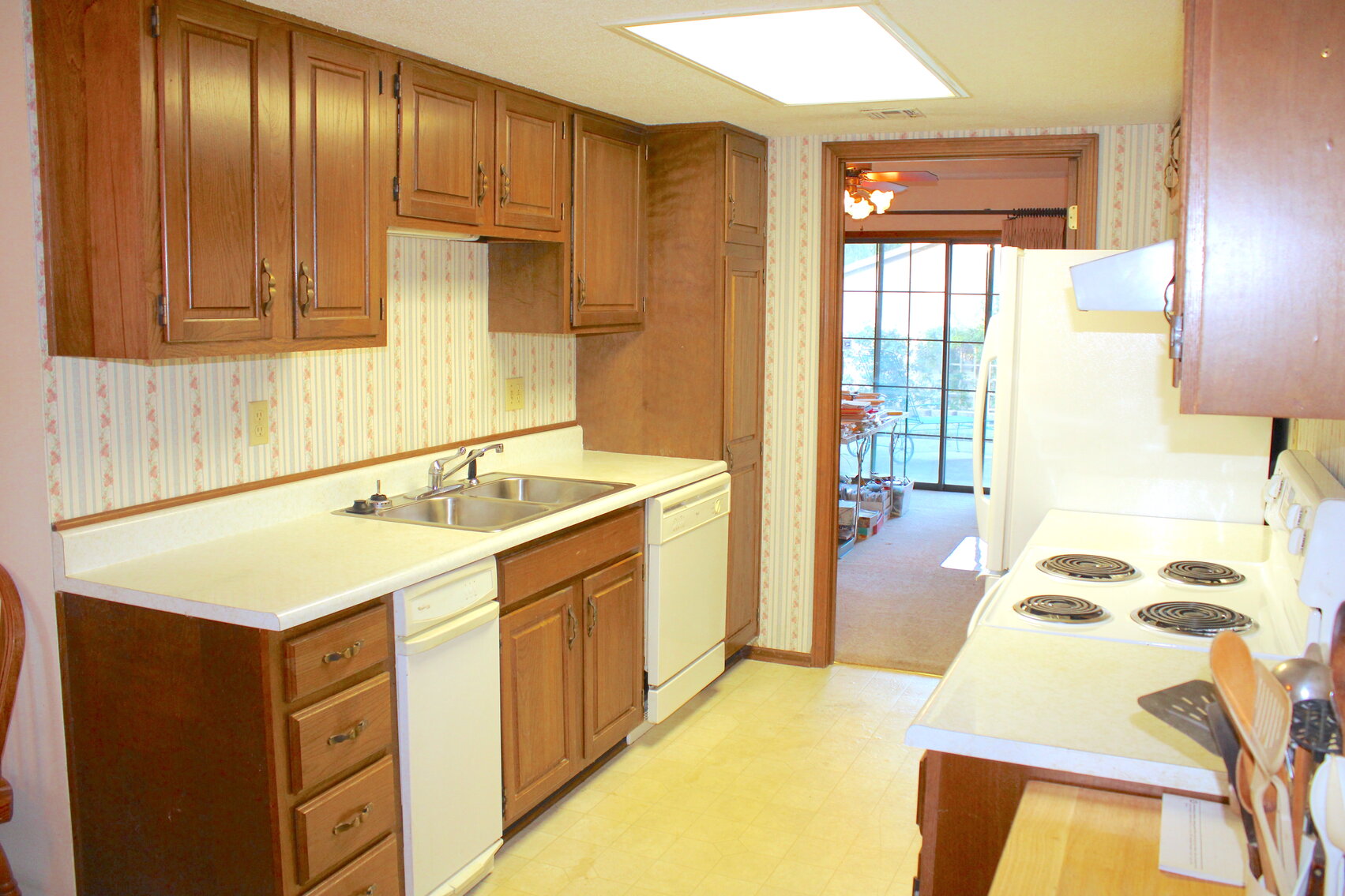 Image for REAL ESTATE & PERSONAL PROPERTY AUCTION