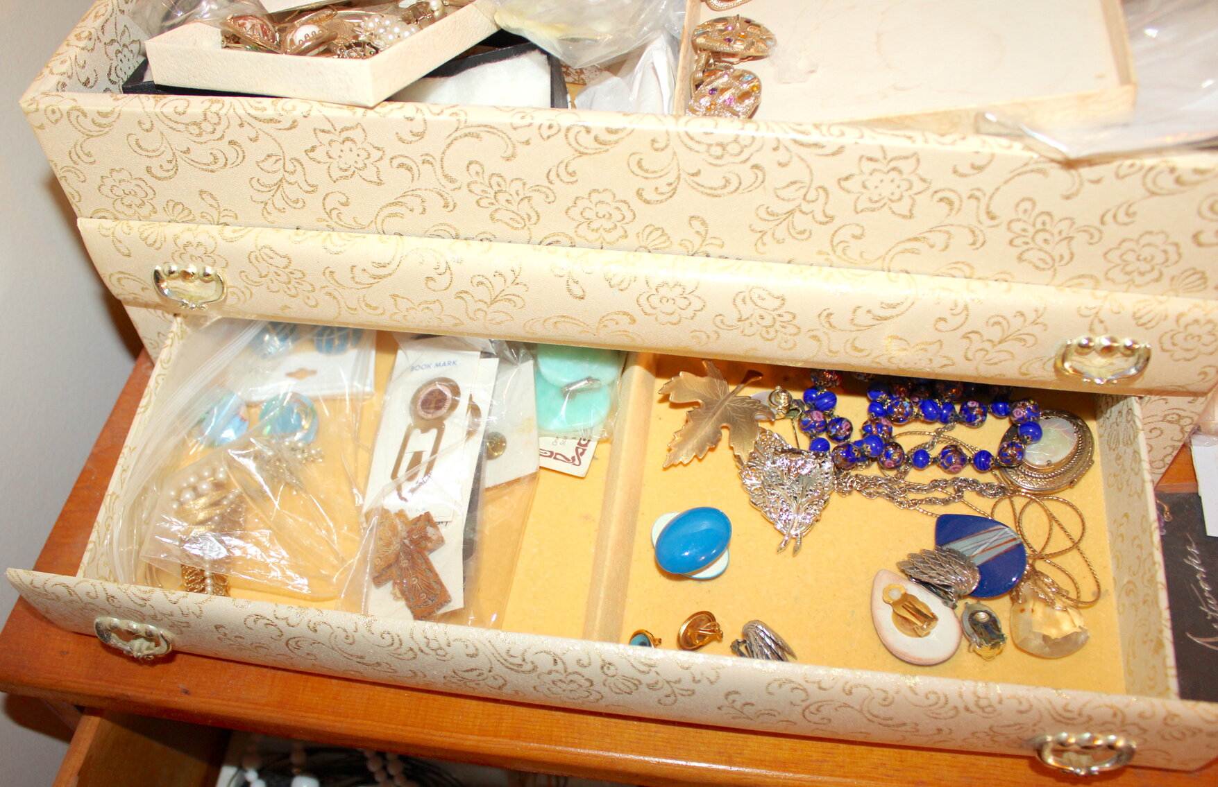 Image for REAL ESTATE & PERSONAL PROPERTY AUCTION