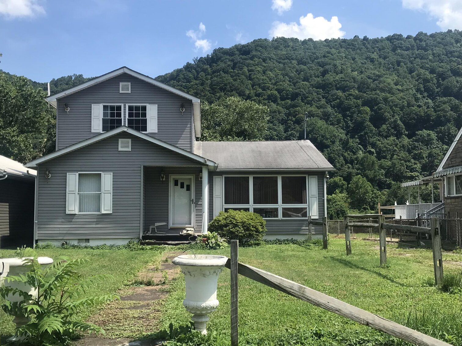 Image for SOLD $49,500 - 4 Bedroom Home on the Kanawha River