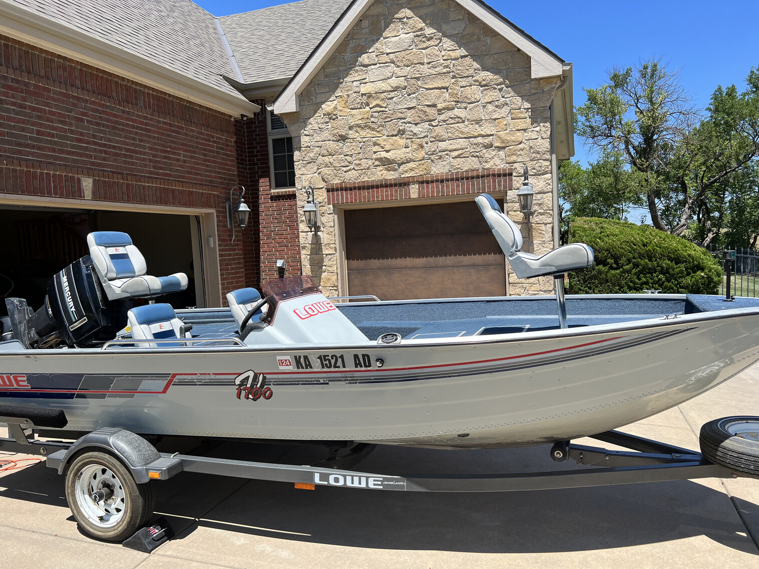 2008 Audi A6 & 1990 Lowe 1700V Boat photo 2
