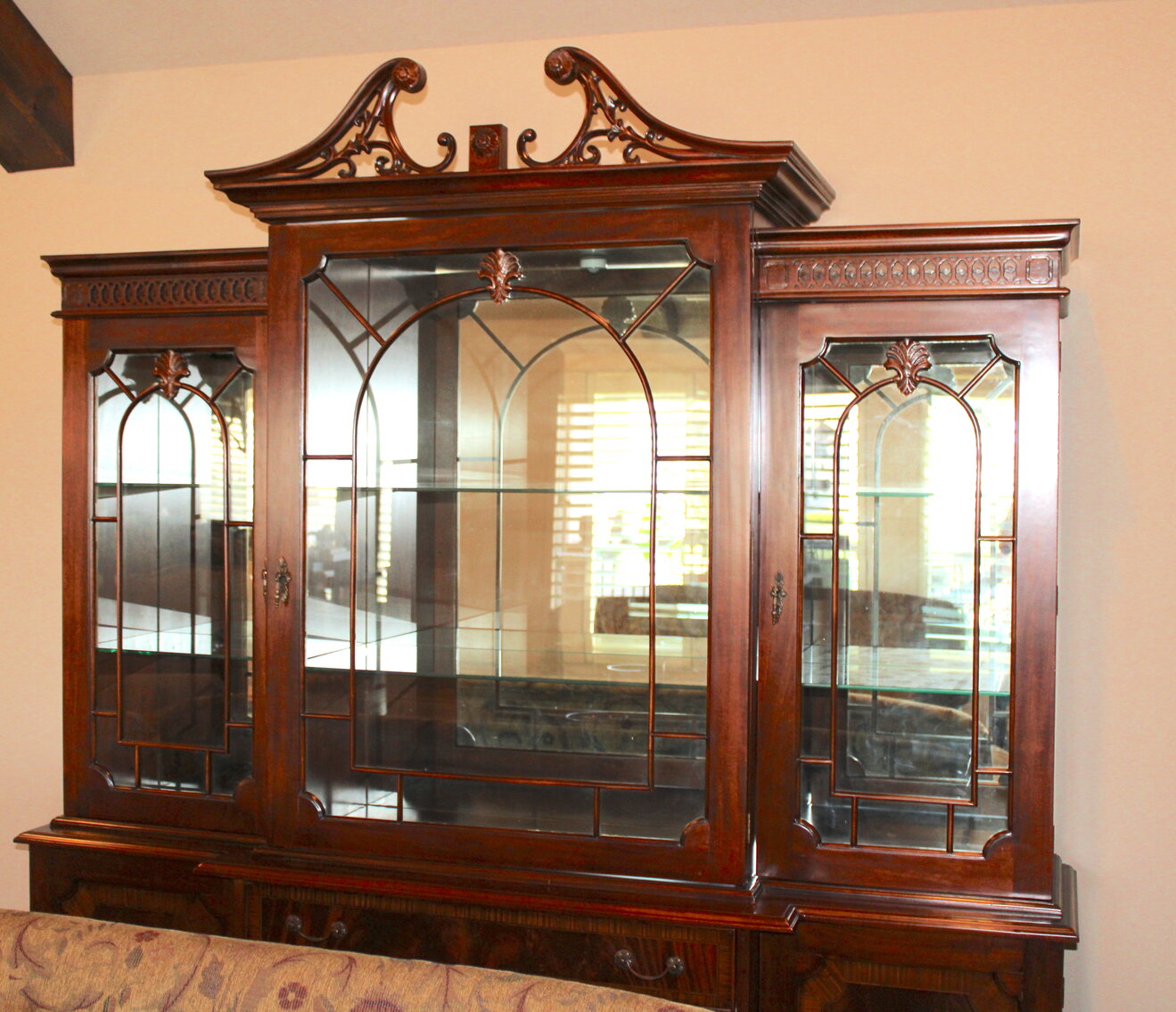 Image for UPSCALE ESTATE AUCTION