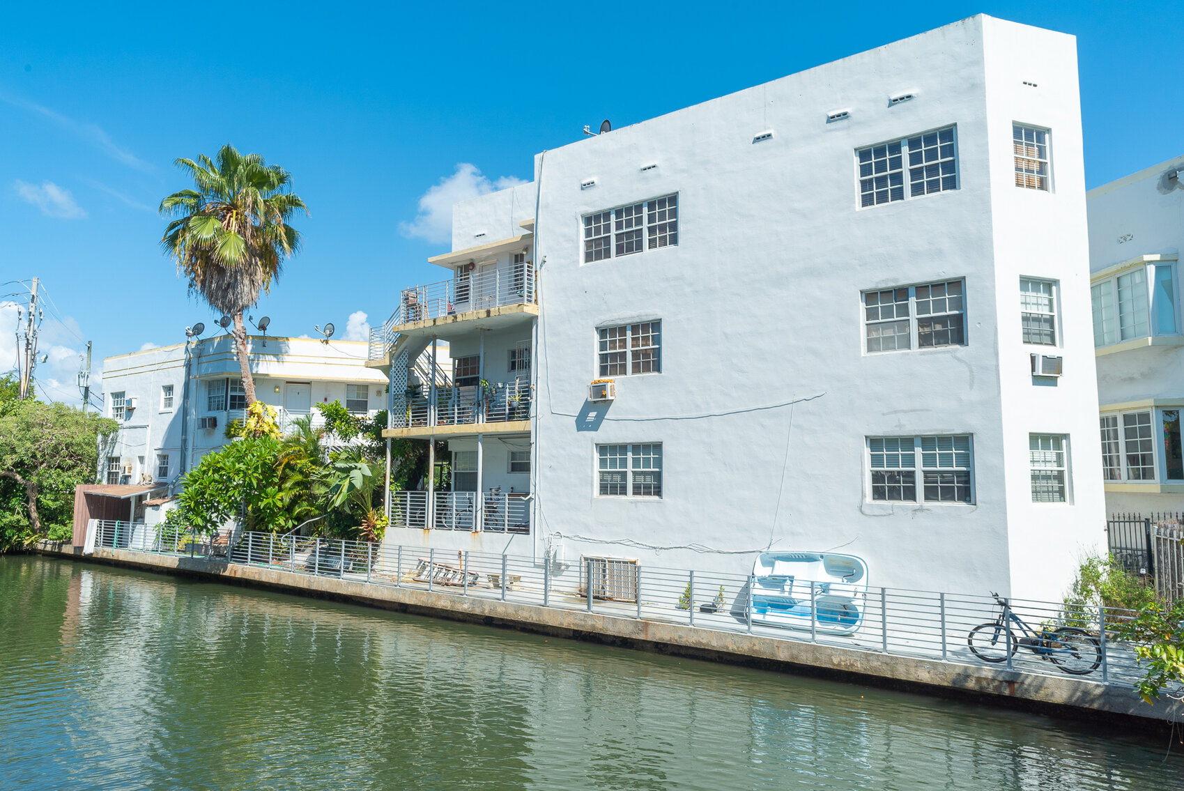 Image for Real Estate Auction - Waterfront 3 Story 10 Unit Apartment Building in Miami Beach, FL