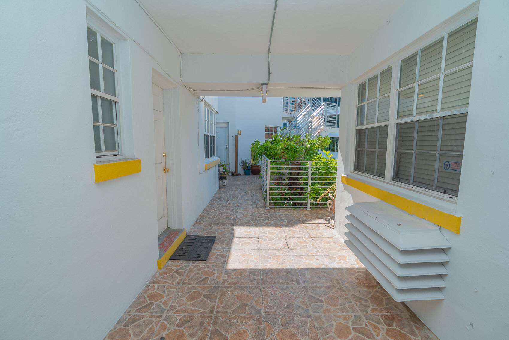 Image for Real Estate Auction - Waterfront 3 Story 10 Unit Apartment Building in Miami Beach, FL